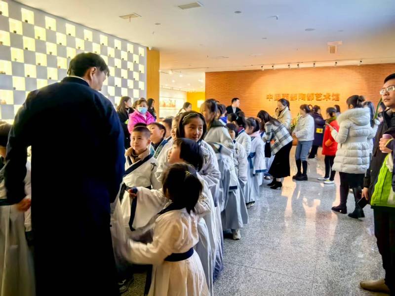 文化赋能：莫力达瓦达斡尔族自治旗魔创文旅挖掘城市文化资源的实践探索